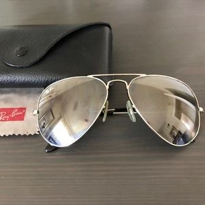 Ray-Ban Silver Aviator Sunglasses